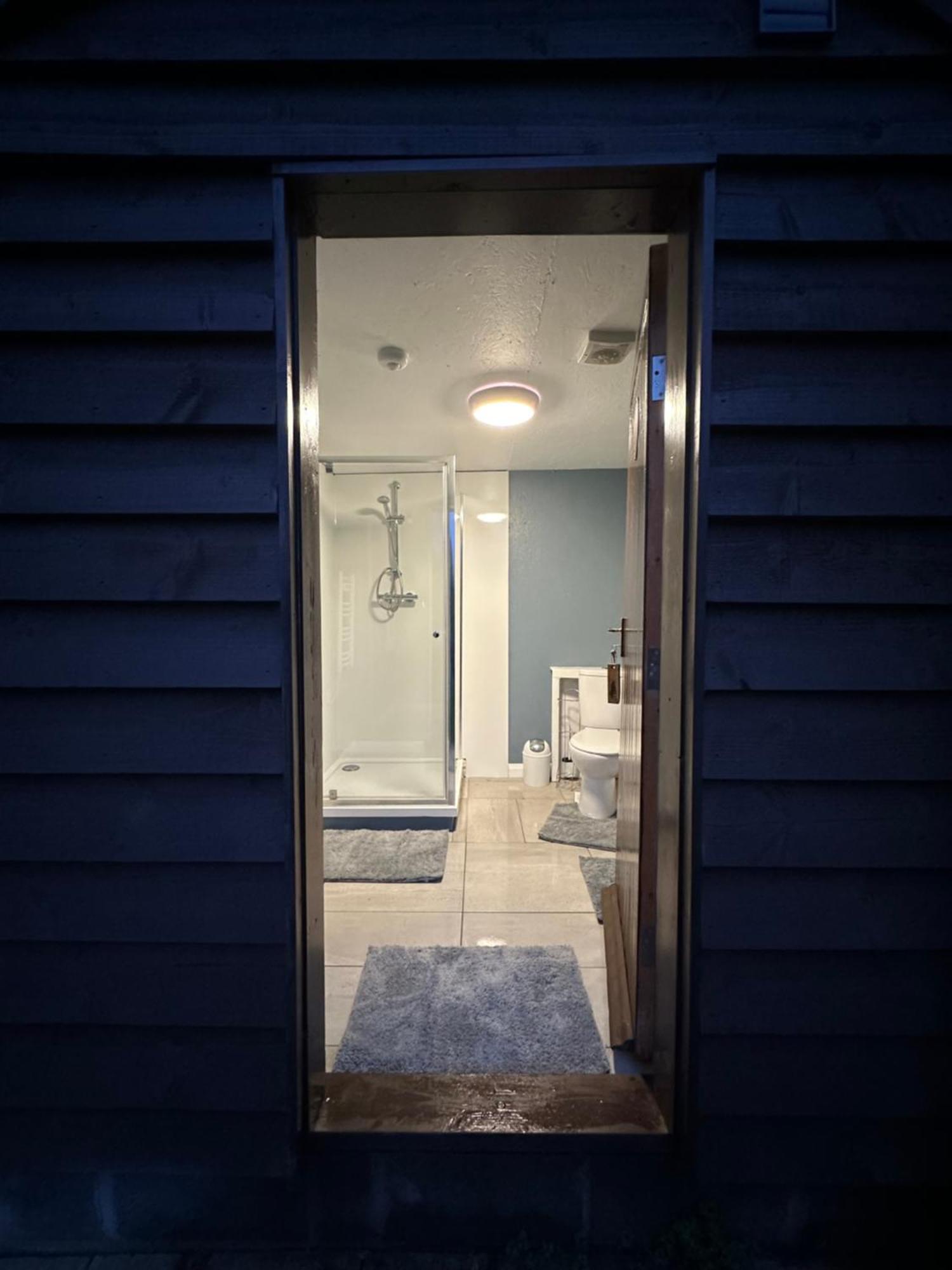 Glamping Life Retreat Apartment Nantmel Exterior photo