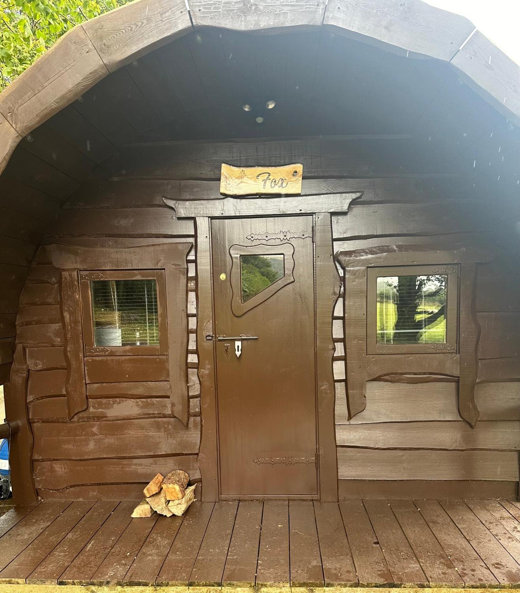 Glamping Life Retreat Apartment Nantmel Exterior photo