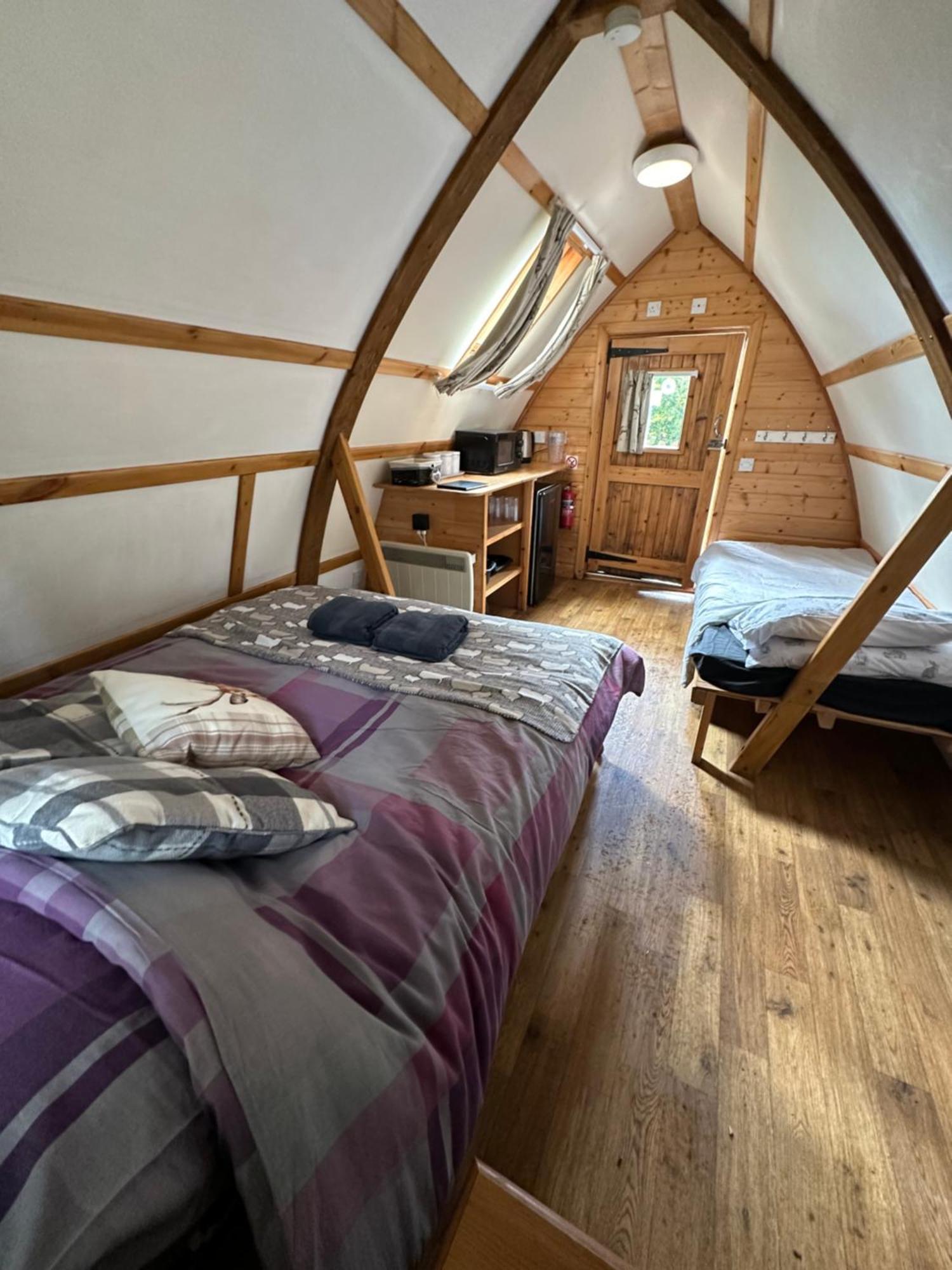 Glamping Life Retreat Apartment Nantmel Exterior photo