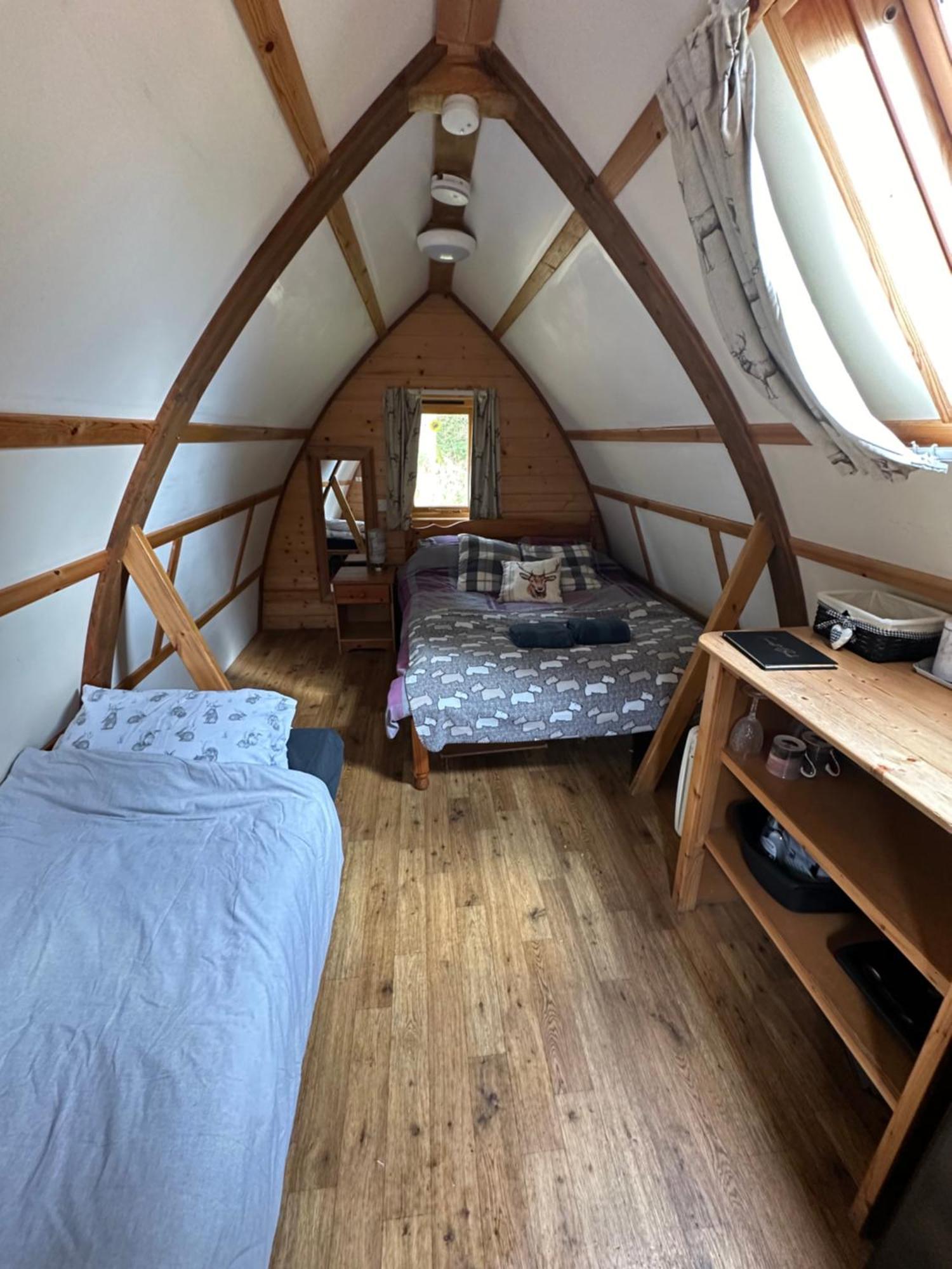 Glamping Life Retreat Apartment Nantmel Exterior photo