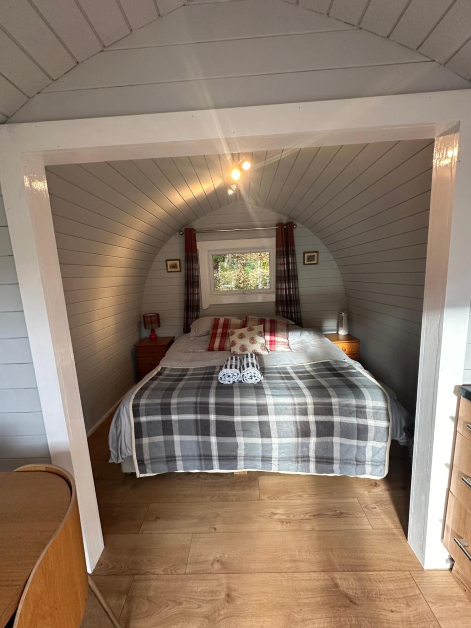 Glamping Life Retreat Apartment Nantmel Exterior photo