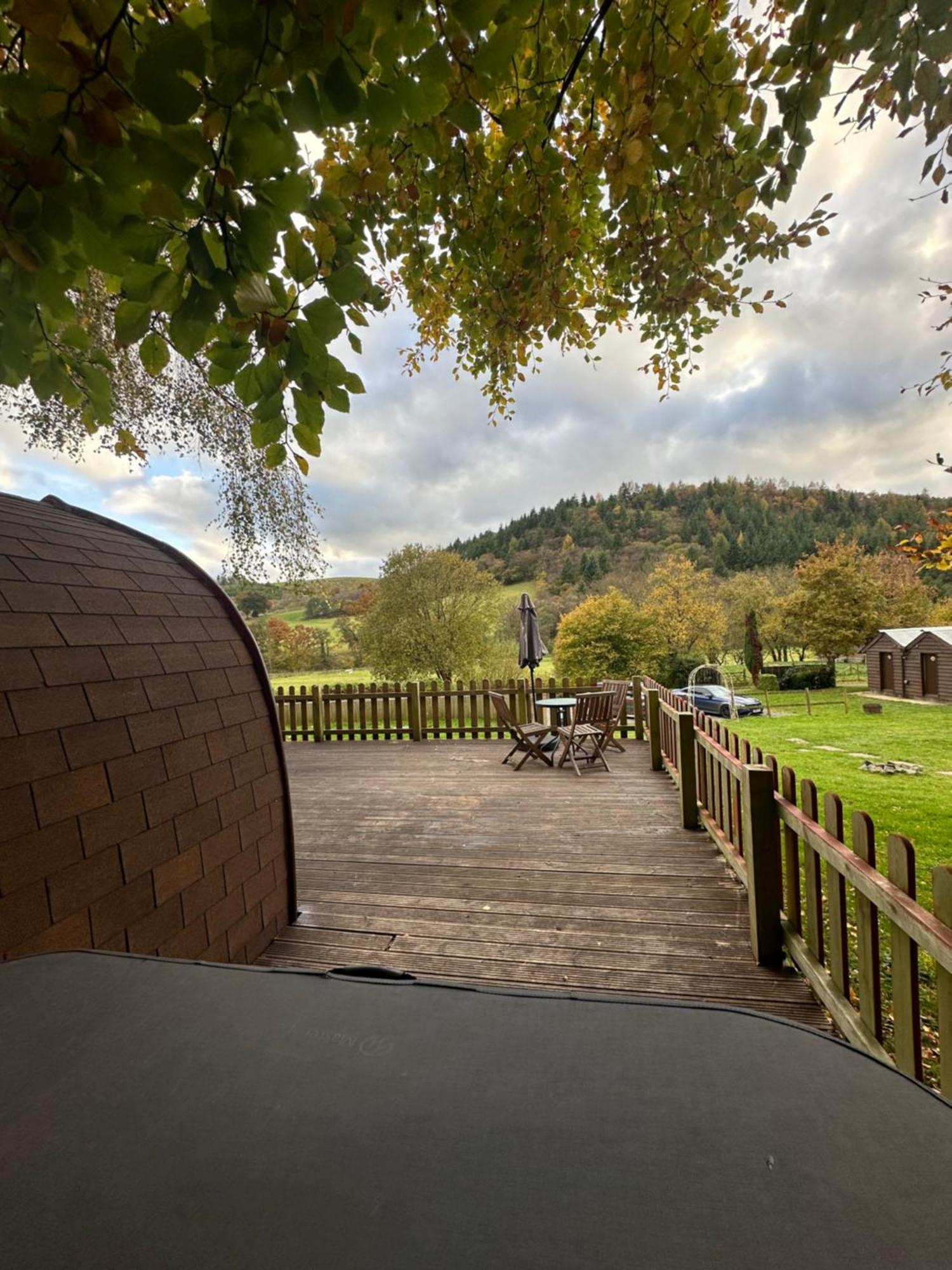 Glamping Life Retreat Apartment Nantmel Exterior photo